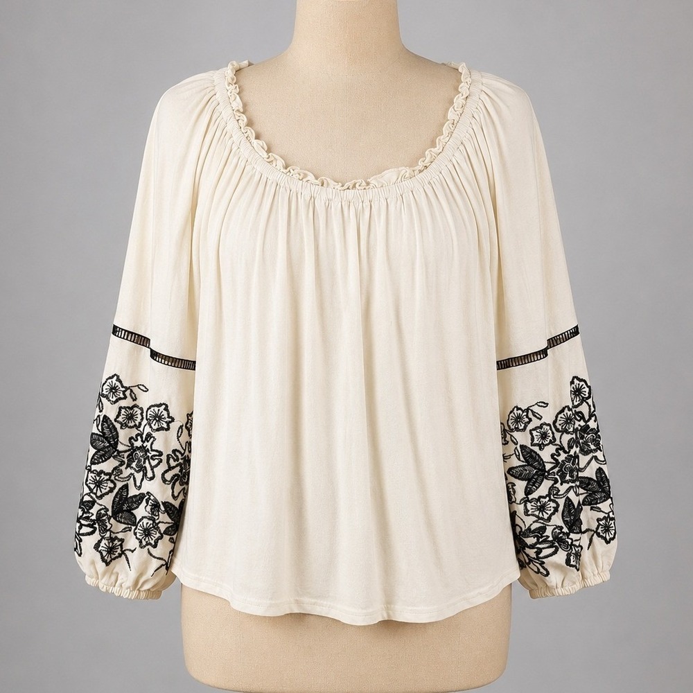 Floral Embroidered Ruffle Neck Peasant Top Size S Cream Boho Cottagecore Prairie